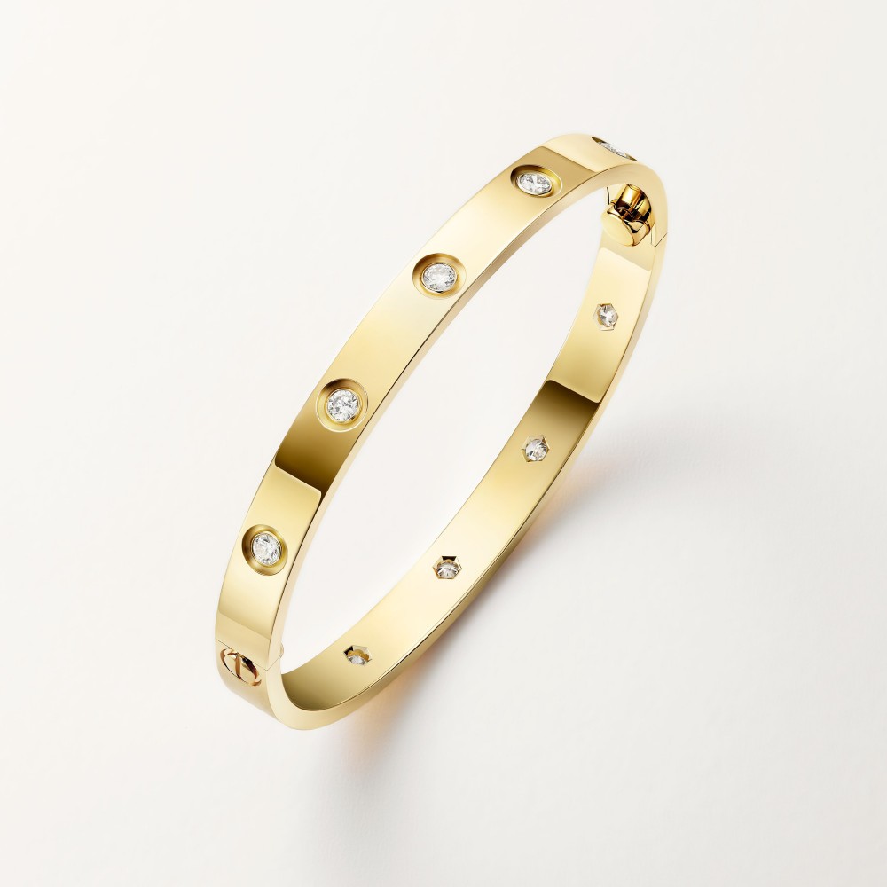 AA Love bangle with 10 diamonds: V-gold（Valueble gold）with 18k Gold Yellow Plated