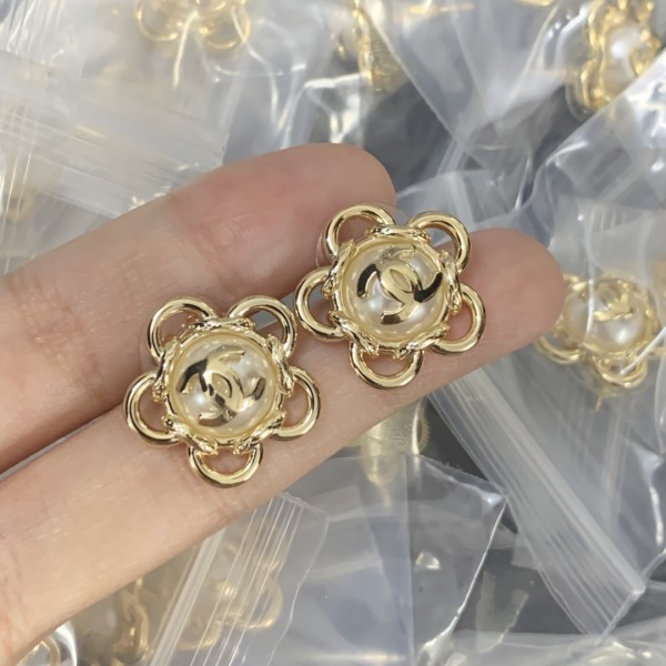 ChaneI EARRINGS LUX-1701