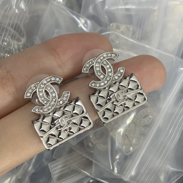 ChaneI EARRINGS LUX-1708