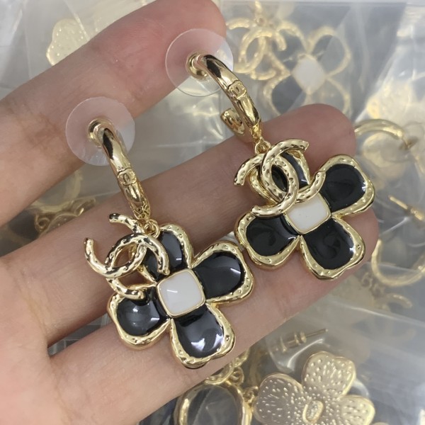 ChaneI EARRINGS LUX-1778