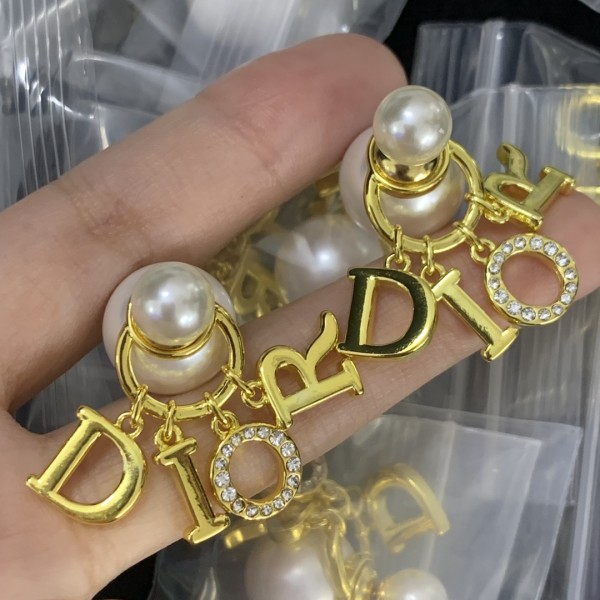 DlOR EARRINGS LUX-095