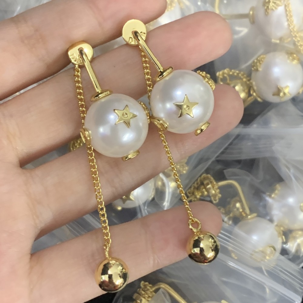 DlOR EARRINGS LUX-106