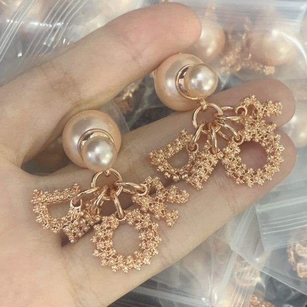 DlOR EARRINGS LUX-135