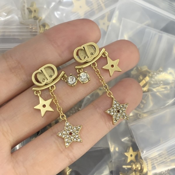 DlOR EARRINGS LUX-146