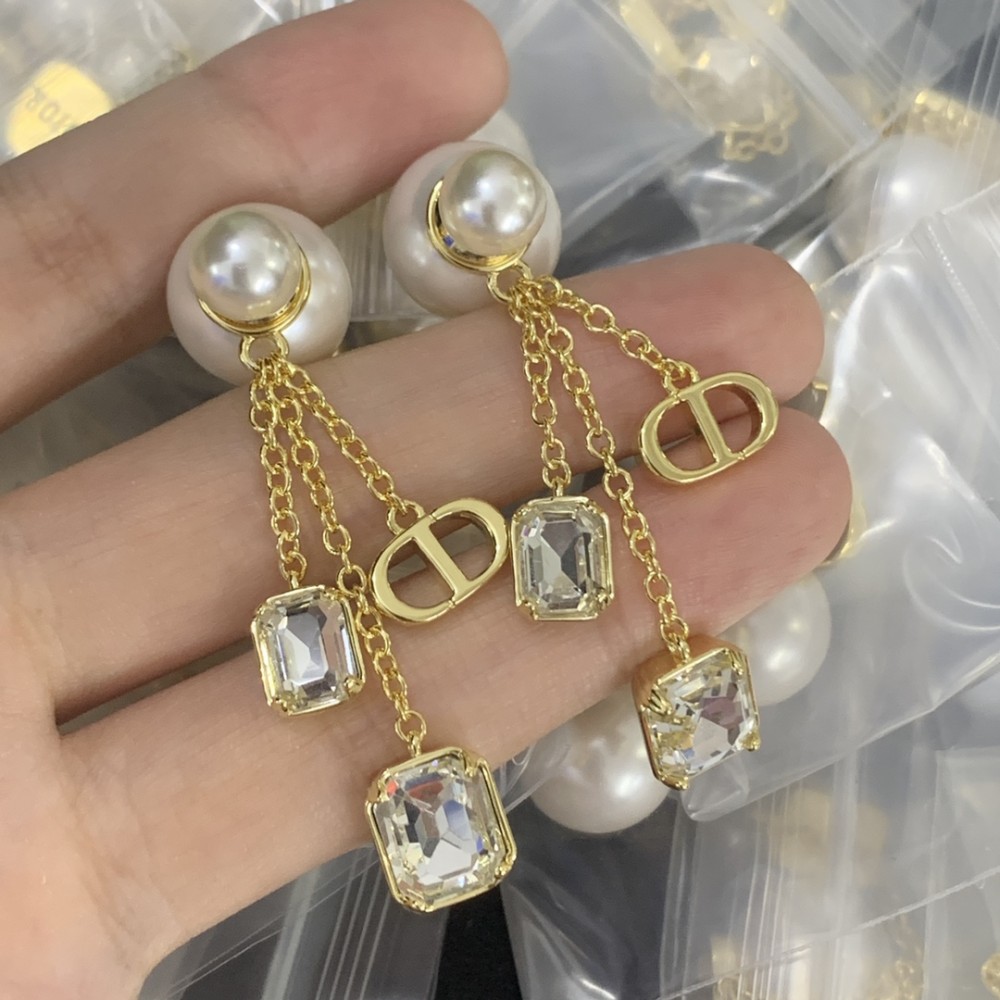 DlOR EARRINGS LUX-158