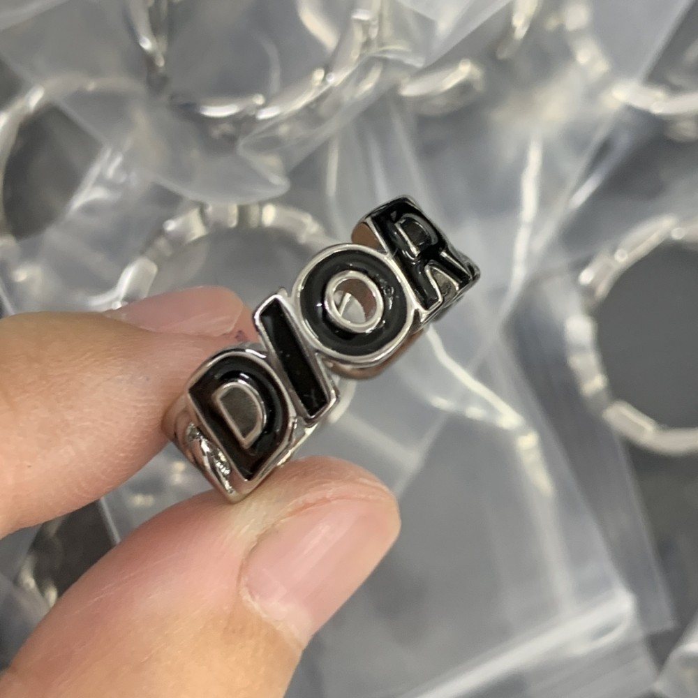 DlOR RINGS LUX-229