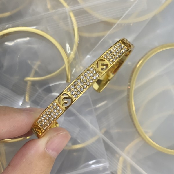 FENDl BANGLES LUX-244