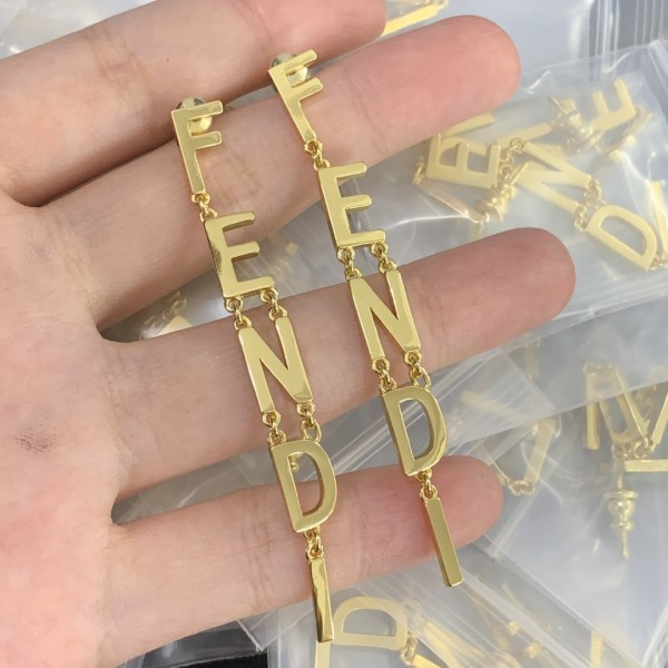 FENDl EARRINGS LUX-290