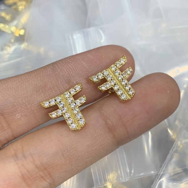 FENDl EARRINGS LUX-307