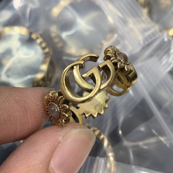 GUCCl RINGS LUX-581