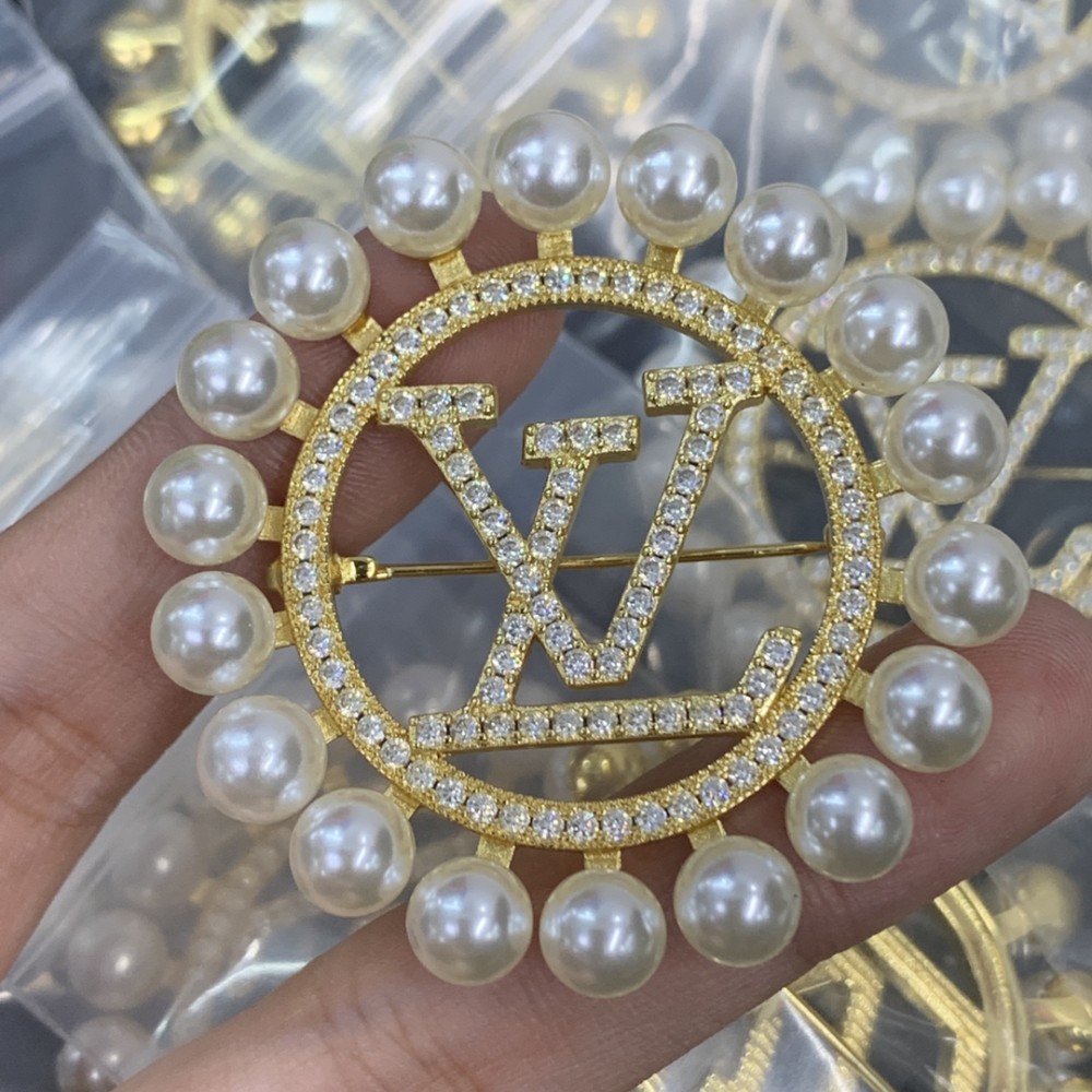 L-V BROOCHES LUX-900