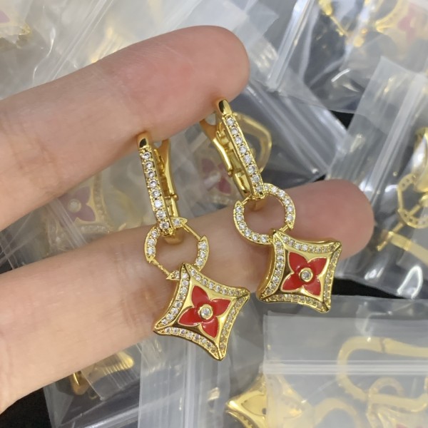 L-V EARRINGS LUX-992