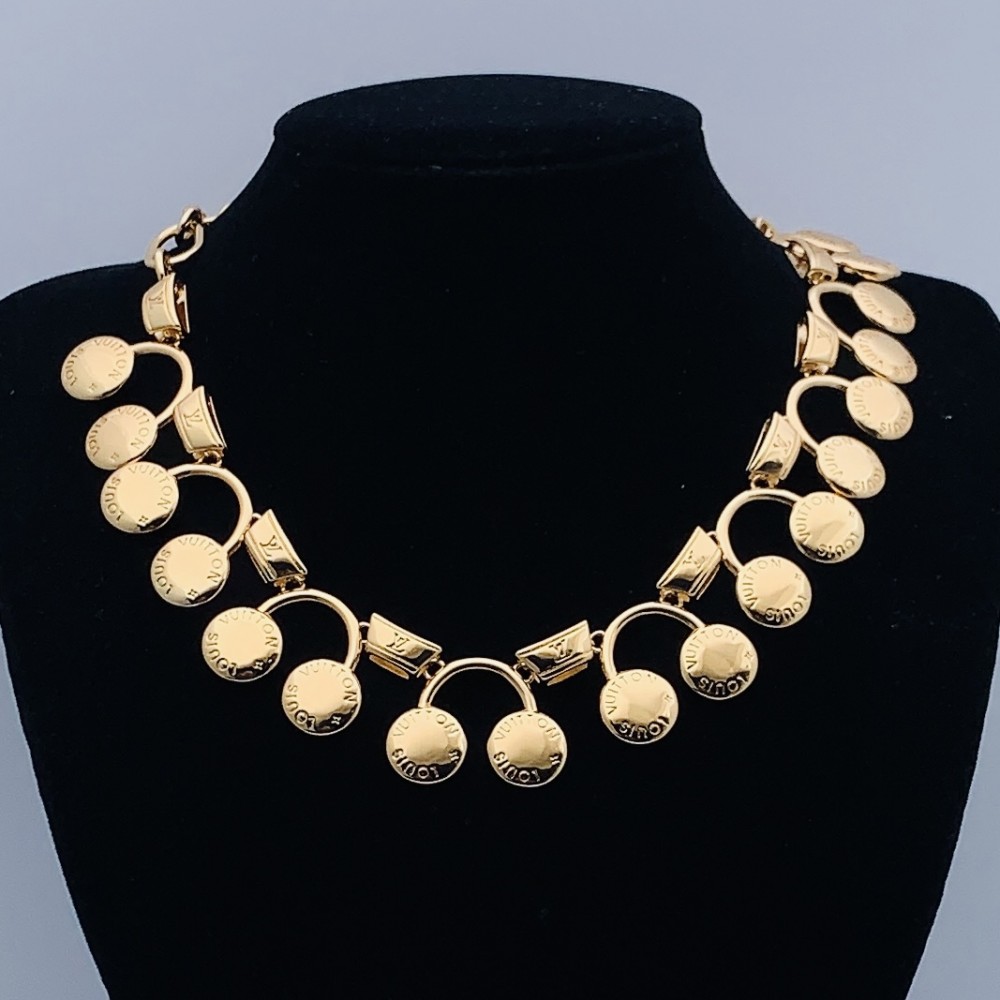 L-V NECKLACES LUX-1053