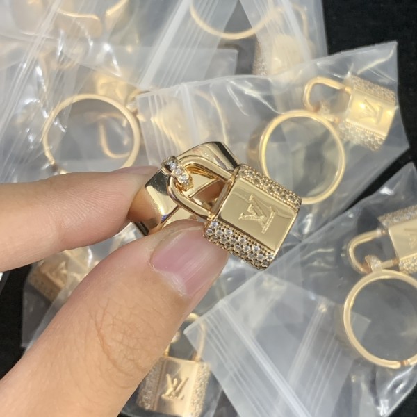 L-V RINGS LUX-1112