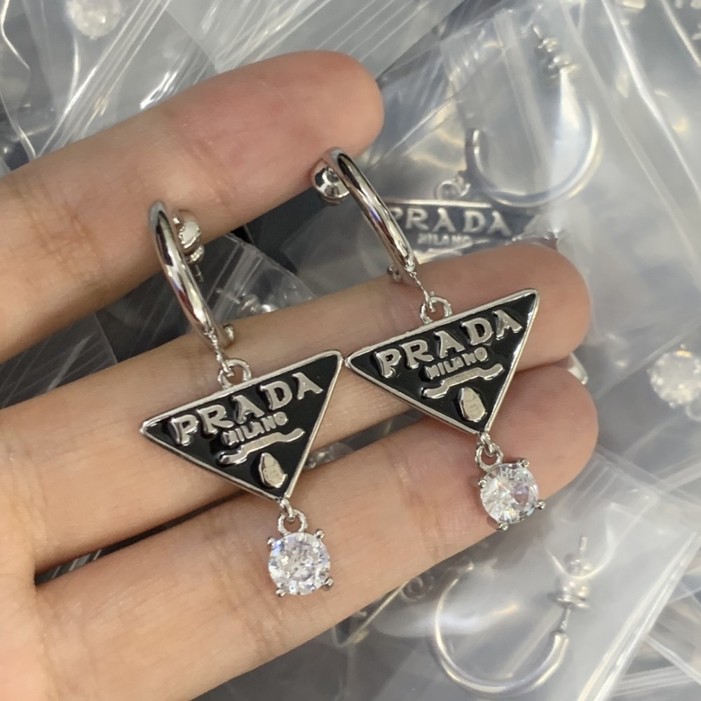 PRAaDA EARRINGS LUX-2082