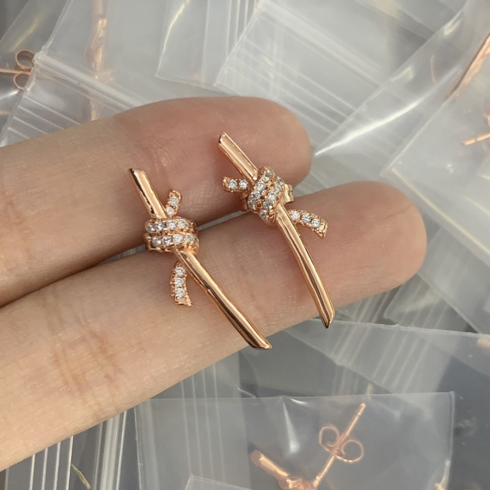 TIFANY EARRINGS LUX-1161