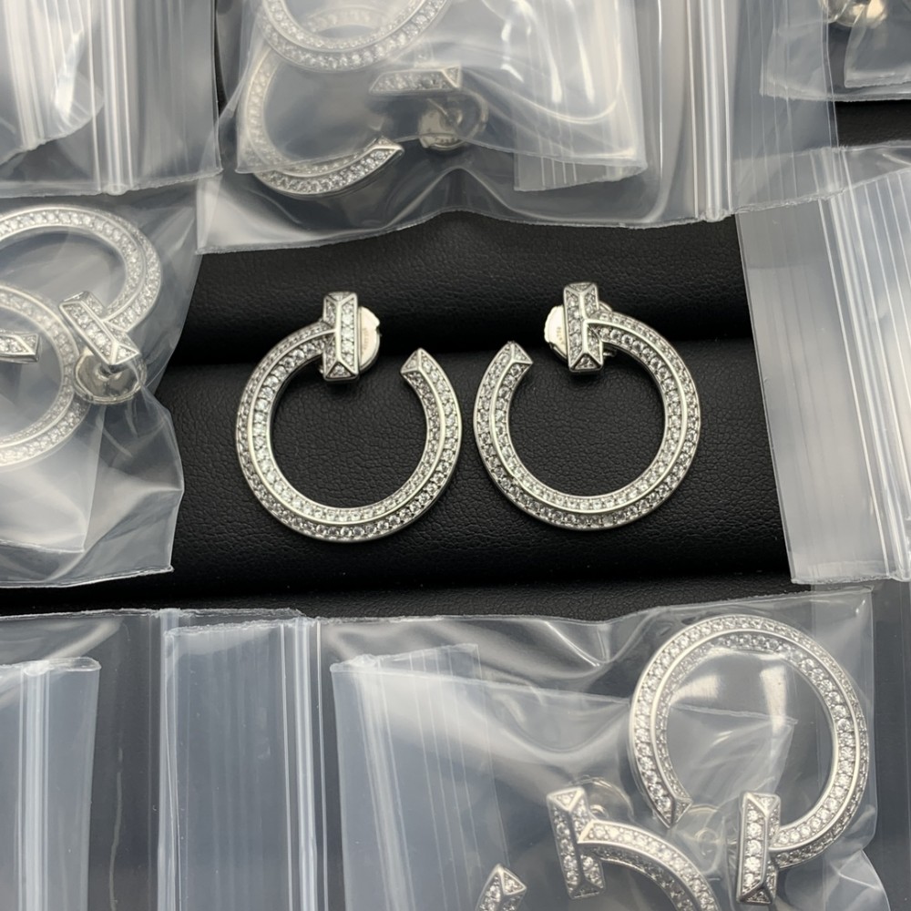 TIFANY EARRINGS LUX-1186